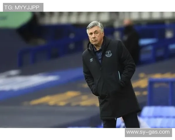 德甲精彩对决那不勒斯狂胜尤文图斯五球引发全场热议