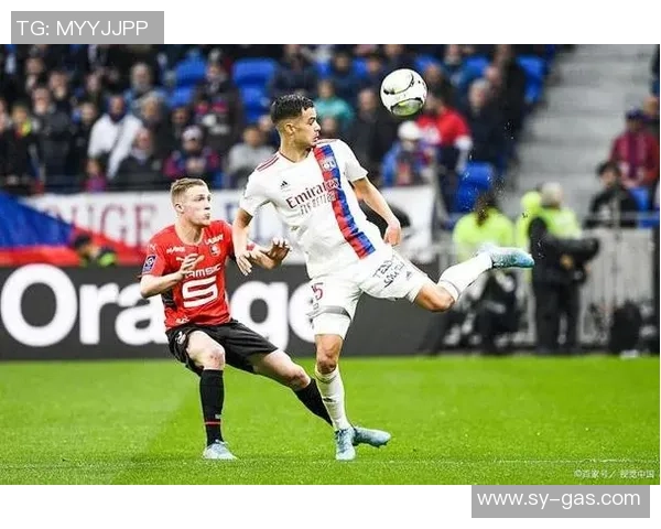 本菲卡大胜里昂晋级世界杯点球大战引发转会传闻热潮