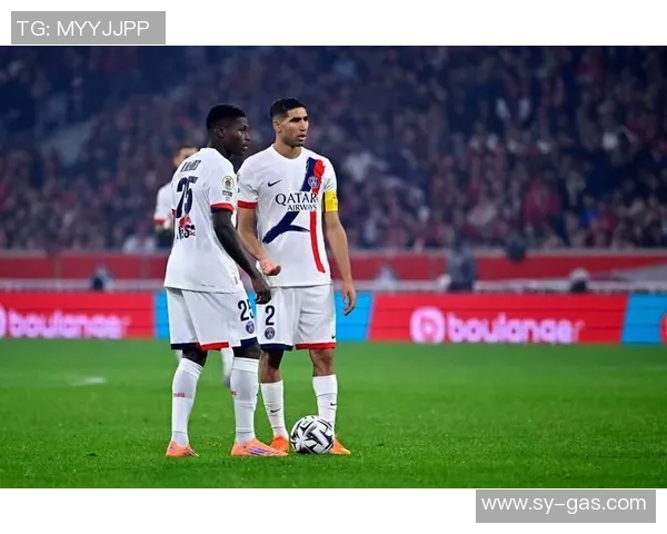 英超震撼战役波尔图大胜巴黎圣日耳曼引发转会风波