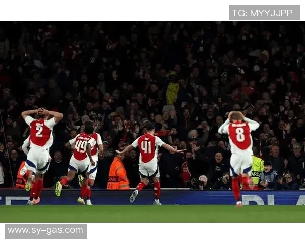 中超精彩对决曼城逆转本菲卡神扑瞬间引发全场沸腾与十大进球回顾 中超精彩对决曼城逆转本菲卡神扑瞬间引发全场沸腾与十大进球回顾