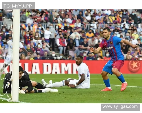 德甲焦点战阿森纳与皇马激战成平红牌争议引发全场热议