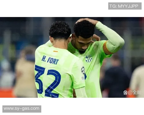 德甲精彩对决国米逆转巴萨补时绝杀引发全场狂欢 德甲精彩对决国米逆转巴萨补时绝杀引发全场狂欢