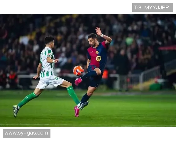 西甲焦点战皇马小胜马竞全场沸腾瞬间回顾与赛后分析