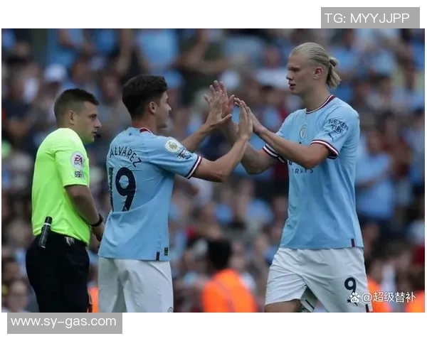 阿森纳逆转曼城夺国王杯精彩瞬间引发全场热烈欢呼