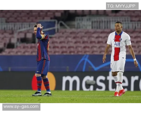 欧冠焦点战巴萨与巴黎圣日耳曼互交白卷争议判罚引发全场热议