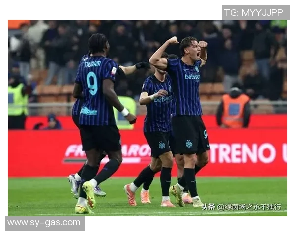 意甲赛场惊现冷门巴萨狂胜阿森纳引发全场震动与热议